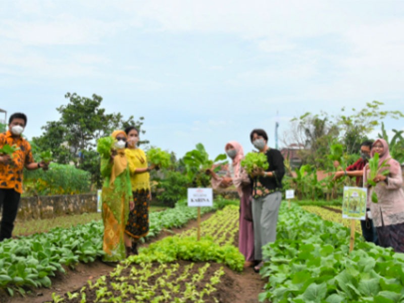 Commemorating Kartini Day, EWINDO raise the awareness of women's role in Agriculture