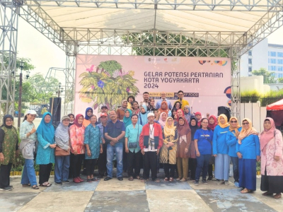 East West Seed Indonesia Kenalkan Manfaat dan Budidaya Jagung Ketan ala Urban Farming di Gelar Potensi Pangan Yogyakarta